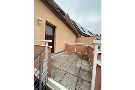 Wohnung zum Mieten in Wettin-Löbejün 400,00 € 66 m²