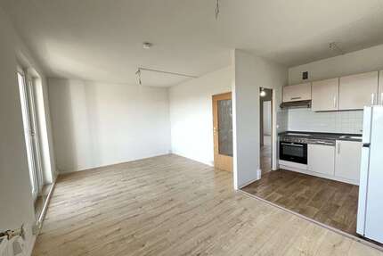 Wohnung zum Mieten in Chemnitz 349,00 € 57 m²