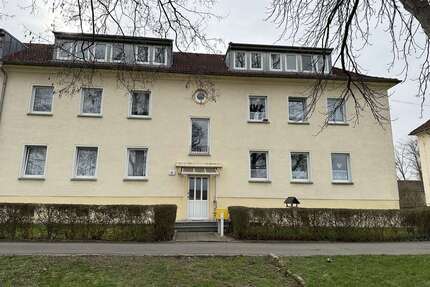 Wohnung zum Kaufen in Elsteraue (Tröglitz) 73.200,00 € 61 m²
