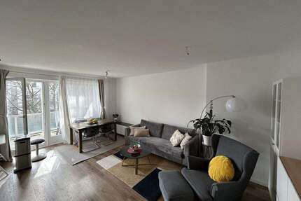 2-Zimmer-Wohnung möbliert, mit Balkon und Einbauküche - in HH-Eilbek - Hamburg