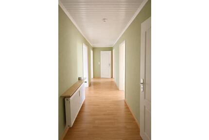 3-Zimmer-Wohnung im 1.OG–102 m²–Dortmund (Blick auf Klinikum)