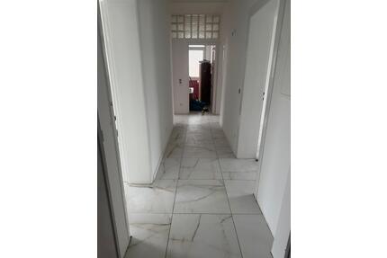 Frisch renovierte Erdgeschosswohnung für Senioren ab 60 Jahre - Herten