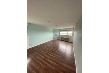 Große 3-Zi-Wohnung 101 m² mit Balkon, vermietet - Germersheim