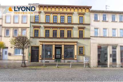 Haus zum Kaufen in Ohrdruf 65.000,00 € 230 m²