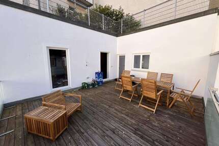 Wohnung zum Mieten in Regensburg 1.710,00 € 122.18 m²