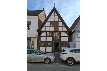 Schönes historisches Fachwerkhaus in der Kernstadt von Lemgo zu mieten.