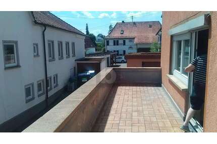 Haus zum Kaufen in Bisingen 350.000,00 € 227 m²