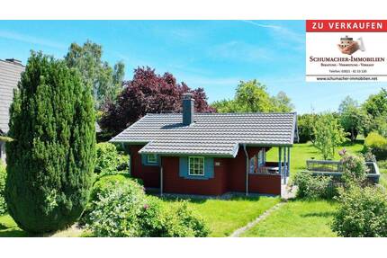Charmantes Wochenendhaus mit sehr großem Grundstück!!! - Lüdershagen