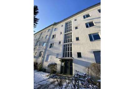 Wohnung zum Kaufen in Berlin 150.000,00 € 47.19 m²