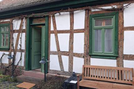 WohnRaumAgentur: möbliertes Fachwerkhäuschen in Mörfelden-Walldorf