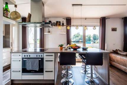 Wohnung zum Mieten in Aßling 2.200,00 € 148.1 m²