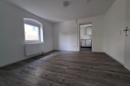 2-Zimmer-Wohnung in Vilsbiburg - 400,00&nbsp;EUR Kaltmiete, ca.&nbsp; 30,00&nbsp;m&sup2; in Vilsbiburg (PLZ: 84137)