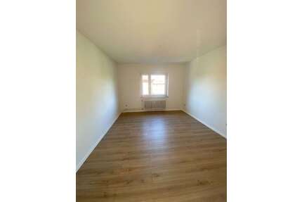 Wohnung zum Mieten in Neumünster 379,00 € 46.09 m²