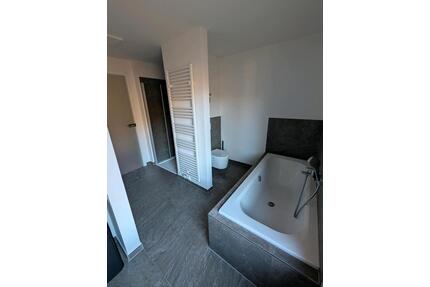 Moderne 2-Zimmer-Wohnung (68m2) im Schloss Osterstein Untermhaus - Gera Debschwitz