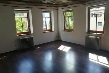 Zentrum Albstadt: Ideale 2-Zi.-Wohnung