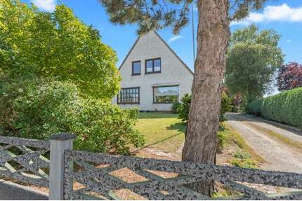 Haus zum Kaufen in Preetz 329.000,00 € 122 m²