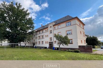 100 € IKEA-Gutschein! Helle 2-Zimmer-Wohnung in Nähe Hochschule – ideal für Studenten-WG - Glauchau