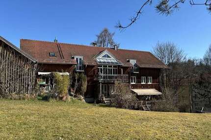 Haus zum Kaufen in Wasserburg am Inn 1.990.000,00 € 542 m²