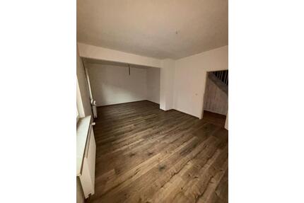 Ein Haus zu vermieten - 900,00&nbsp;EUR Kaltmiete, ca.&nbsp; 80,00&nbsp;m&sup2; in Nordhorn (PLZ: 48527) Bookholt