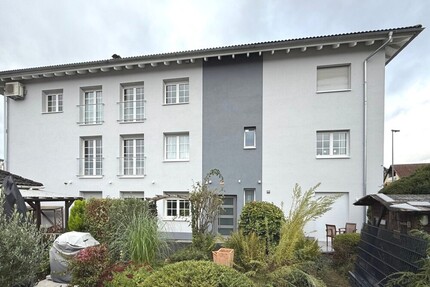 Oberursel: Kernsaniertes 6-Parteienhaus! Schmuckstück zur Anlage und teilw. Selbstbezug