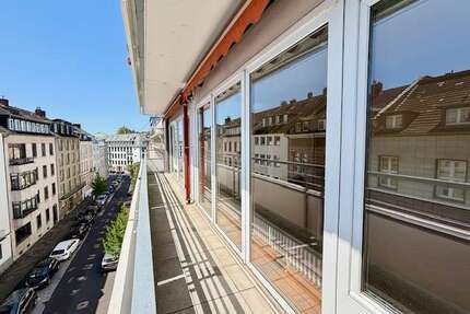 Wohnung zum Kaufen in Düsseldorf 999.000,00 € 200 m²