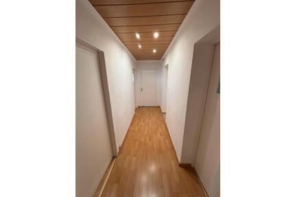 Helle 4-Zimmer-Wohnung mit Balkon zu vermieten - Schöppenstedt
