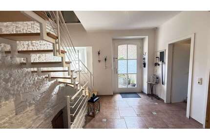 Haus zum Kaufen in Herzogenrath 339.000,00 € 131.54 m²