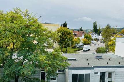 Wohnung zum Kaufen in Regensburg 339.000,00 € 96.8 m²