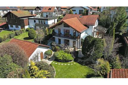 Haus zum Kaufen in Oberhaching 1.875.000,00 € 190 m²