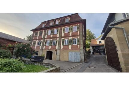7-Zimmer Wohnung im Mehrfamilienhaus Michelbach Öhringen