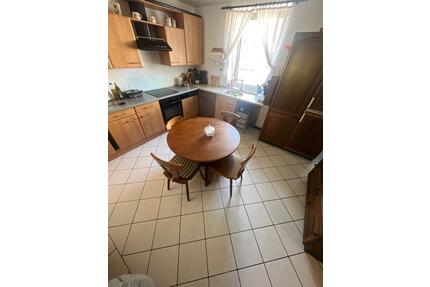 Wohnung zwei Schlafzimmer möbliert, Küche, Bad,separates WC - Homburg