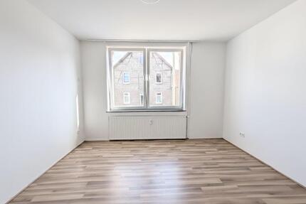 Hondelage: Frisch renovierte 3-Raum-Wohnung - Braunschweig Wabe-Schunter-Beberbach