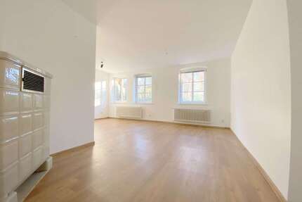 Haus zum Mieten in Bremen 950,00 € 114.13 m²