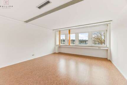 Büro in Haar 400,00 € 26 m² - 400,00&nbsp;EUR Kaltmiete, ca.&nbsp; 26,00&nbsp;m&sup2; in Haar (PLZ: 85540)