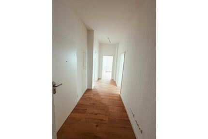Erstbezug nach Sanierung: helle und wunderschön modernisierte Wohnung - Olpe