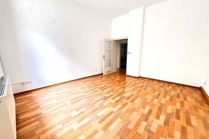 Wohnung zum Kaufen in Nürnberg 179.000,00 € 51.81 m²