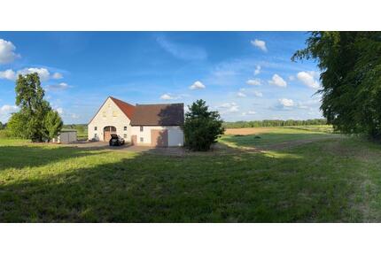 Großzügiges 2-Fam. Haus mit Scheune in unverbaubarer Traumlage - Melle Gesmold