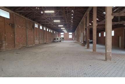Halle in Rotenburg an der Fulda Schwarzenhasel 2.000,00 € 1580 m² - Rotenburg an der Fulda / Schwarzenhasel