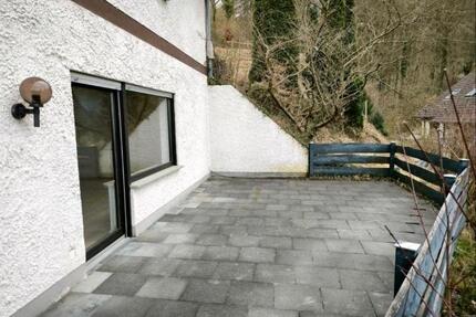Großzügige 2,5 Zimmer Wohnung - 950,00&nbsp;EUR Kaltmiete, ca.&nbsp; 90,00&nbsp;m&sup2; in Linz am Rhein (PLZ: 53545)