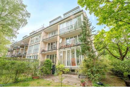 Haus zum Kaufen in Berlin 1.400.000,00 € 204 m²
