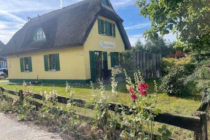 Reethaus in TOP Lage bis 6 Personen mit Kamin Waschmaschine ca 150 m zur Ostsee komplett eingerichtet - Glowe