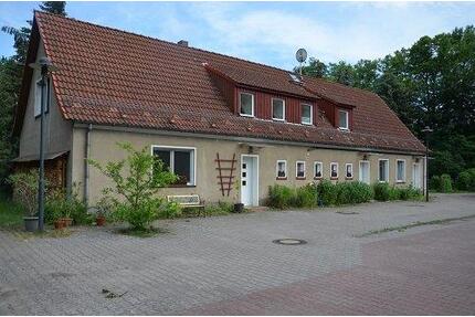 Für Naturliebhaber: Hübsche Erdgeschoßwohnung im Wald am See - Steinhöfel