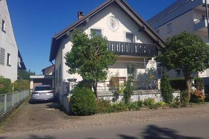 Grundstück mit Altbestand und privatem Seezugang in Langenargen a. Bodensee