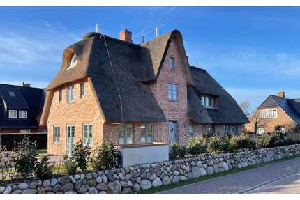 Haus zum Kaufen in Wenningstedt Braderup 3.690.000,00 € 183 m² - Wenningstedt / Braderup