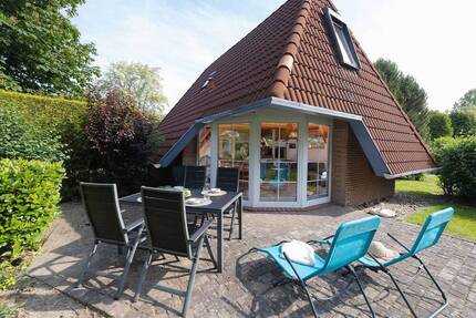 Direkt am Deich - vollmöbliertes Ferienhaus mit Terrasse - Wurster Nordseeküste Neufeld