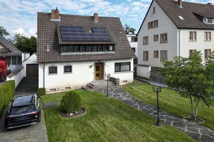 Haus zum Kaufen in Bürstadt-Riedrode 695.000,00 € 180 m²