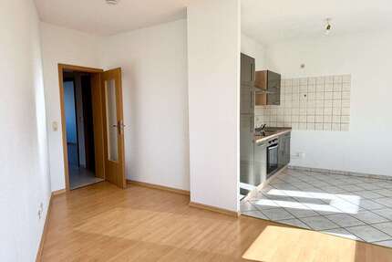 Wohnung zum Mieten in Chemnitz 400,00 € 64.51 m²