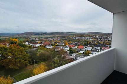 Kernsan. 2-ZW mit Fernblick, Aufzug & Stellplatz - bezugsfertig - Homberg (Efze)