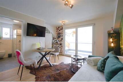 Sofort wohlfühlen: Neuwertiges 2-Zimmer-Apartment in gehobener Ausstattung - Grafenhausen