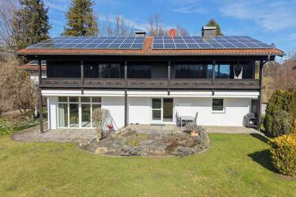 Haus zum Kaufen in Kolbermoor 1.390.000,00 € 300.2 m²